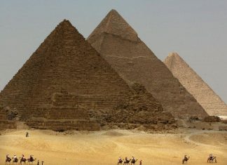 Đại kim tự tháp Giza (Ai Cập) - 7 kỳ quan thế giới cổ đại