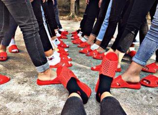 Mơ thấy dép tổ ong là điềm báo tốt hay xấu, đánh số mấy?