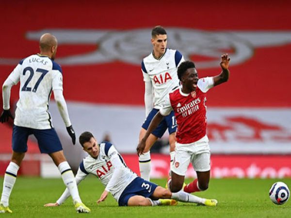 Bóng đá Anh chiều 15/3: Arsenal nhận tin dữ sau khi đánh bại Tottenham