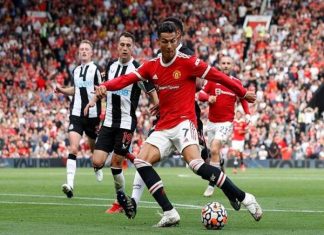 Bóng đá Anh 13/9: CĐV Man United thán phục với tốc độ của Ronaldo