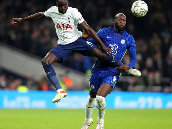 Bóng đá Anh 13/1: Tottenham tiếp tục nếm trái đắng trước Chelsea
