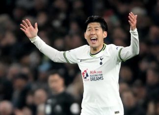 Bóng đá Anh 28/4: Phản ứng của Son Heung-min sau trận hòa MU