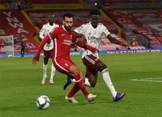 Saka còn xa mới sánh được với Salah