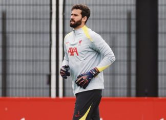 Bóng đá Anh 28/9: HLV Liverpool báo tin vui của Alisson
