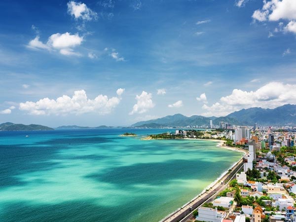 Du lịch Nha Trang mùa xuân – Đắm chìm trong sắc hoa