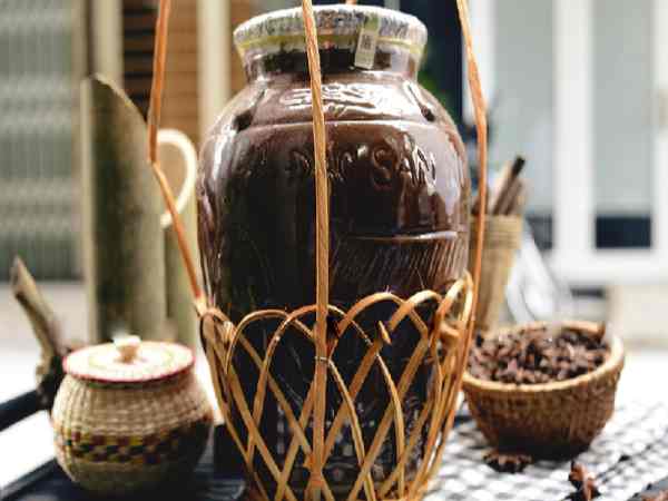 Rượu cần S’Tiêng đặc sản bình phước làm quà