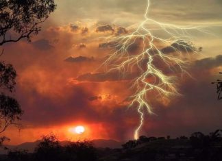 Nằm mơ thấy sấm sét là điềm gì? Báo hiệu điều bất ngờ gì? Nằm mơ thấy sấm sét là điềm gì? Báo hiệu điều bất ngờ gì?